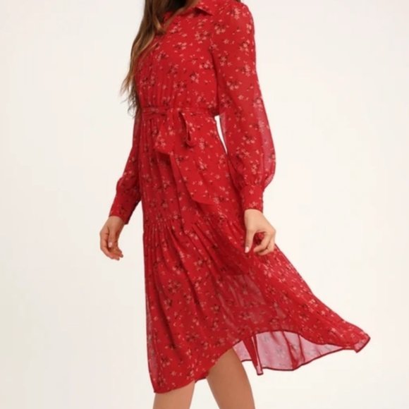 Lulu’s Flirt Fest Red Floral Print Midi dress - Picture 2 of 9